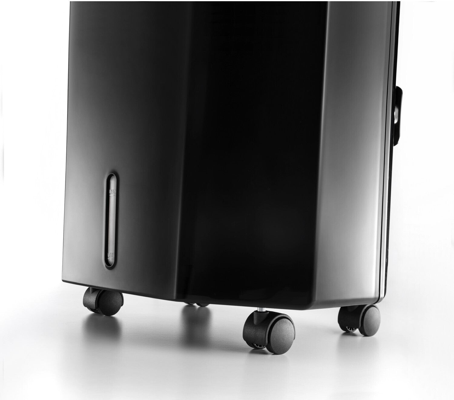 De'Longhi EV250 BK Rafraîchisseur d'Air Mobile - Appareil 3-en-1 avec Humidification, Ioniseur et Ventilation, Autonomie 6h, Réservoir 4,5L, Protection IPX4 - Noir